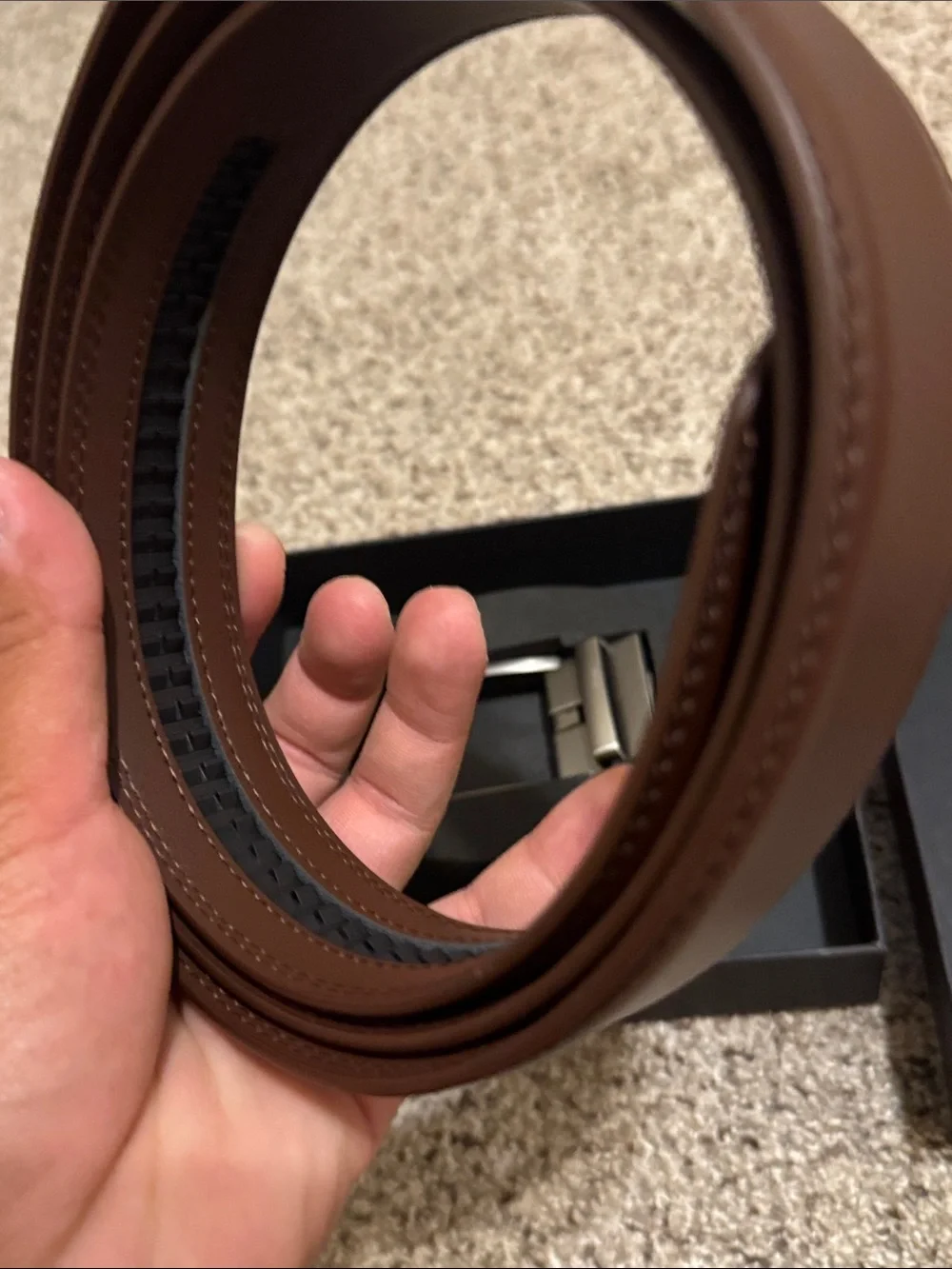 Buckley Men’s Buckle Brown Leather Self-Adjust Belt